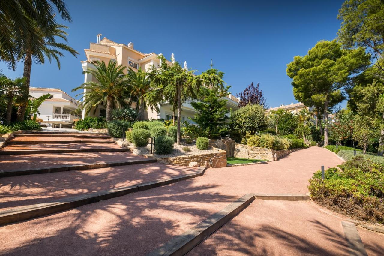 Barcelo La Nucia Hills Hotel Exterior foto The park of the hotel