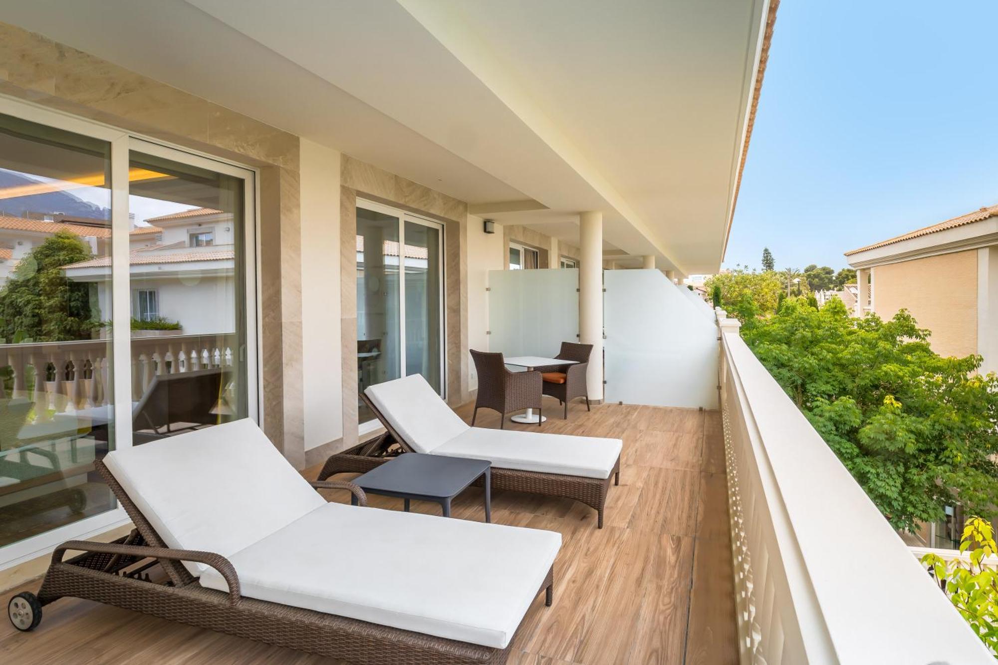 Barcelo La Nucia Hills Hotel Exterior foto A balcony